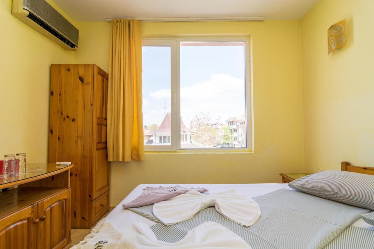 Fener Guest House Pomorie Exterior photo