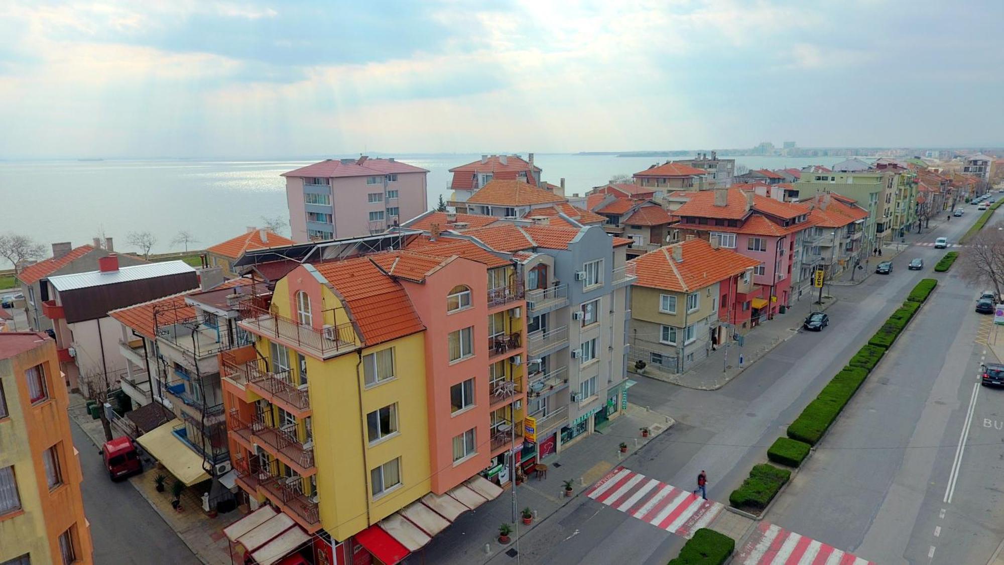Fener Guest House Pomorie Exterior photo