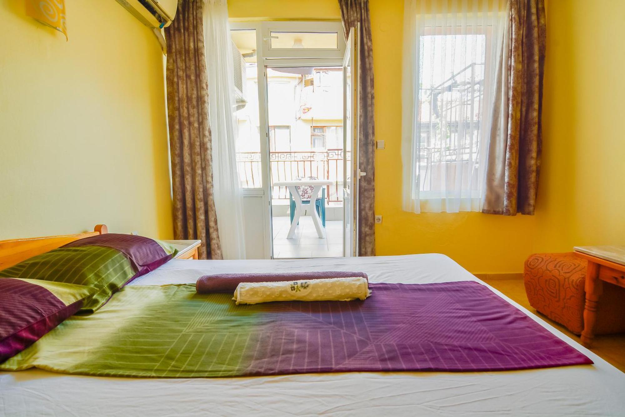 Fener Guest House Pomorie Exterior photo